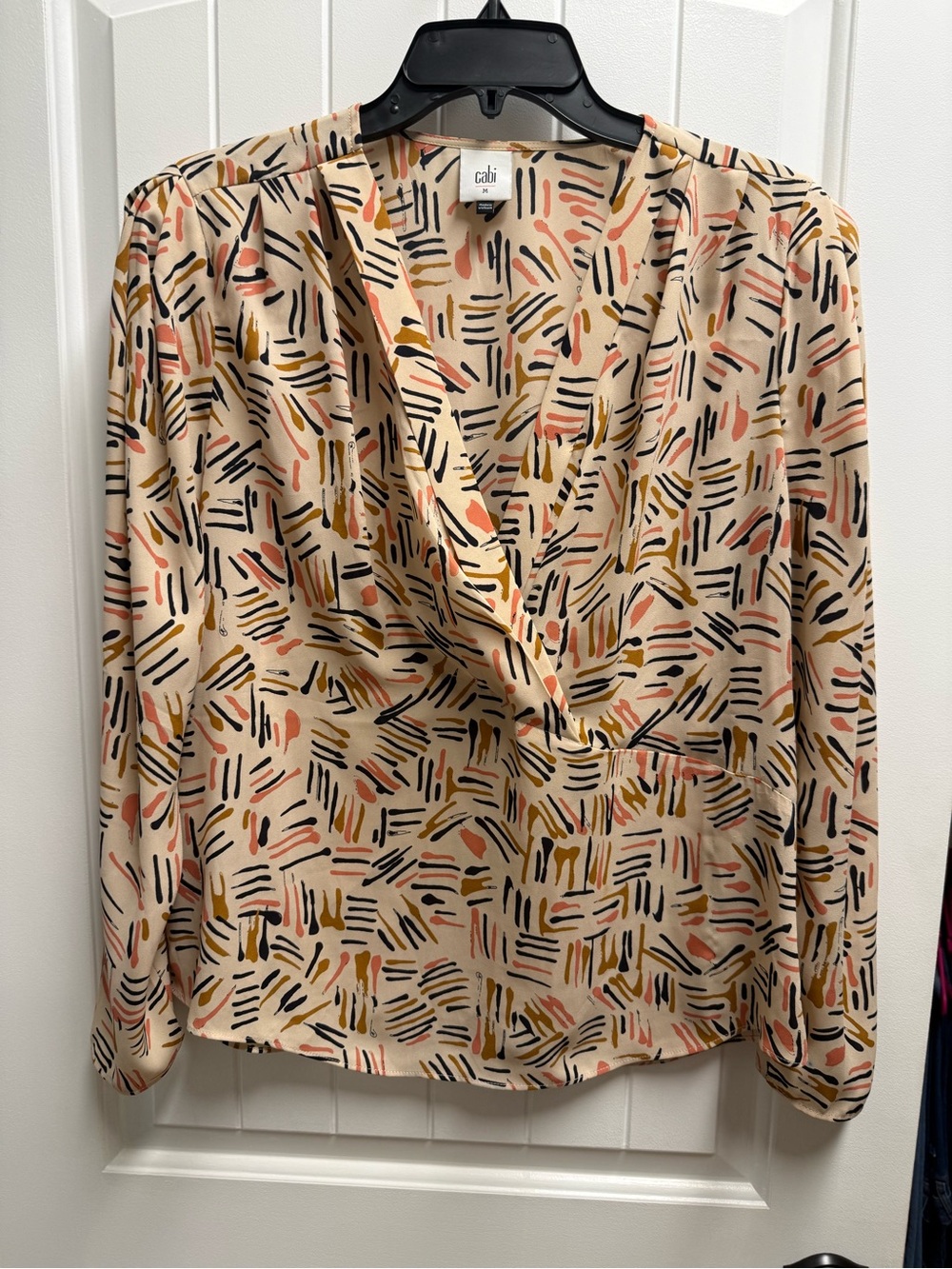 Cabi Blouse Size M Long Sleeve Crossover Front Dressy Lightweight V-Neck EUC